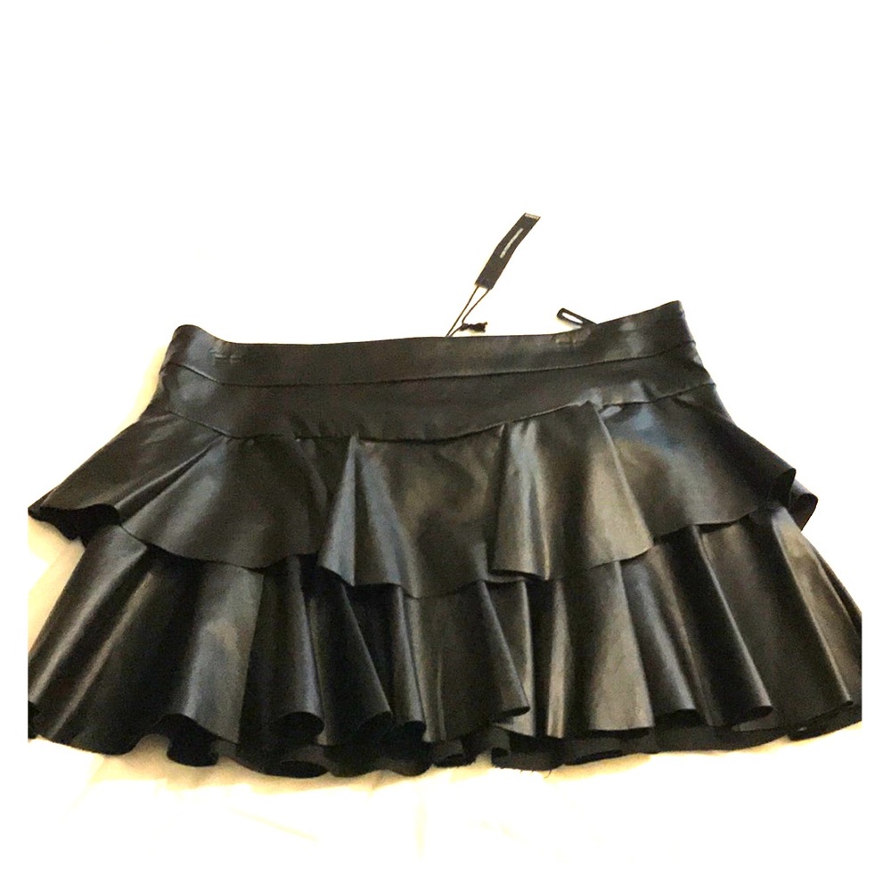 Express faux leather ruffle skirt, size 4